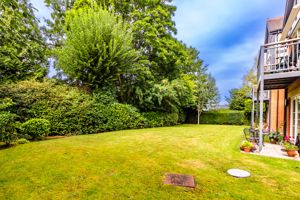 Photo 18- click for photo gallery